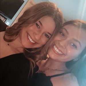 Meet your Posher, Madelyn